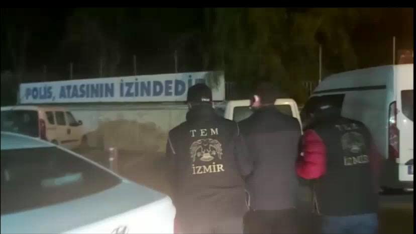 İzmir merkezli 62 ilde FETÖ operasyonu: 156 gözaltı