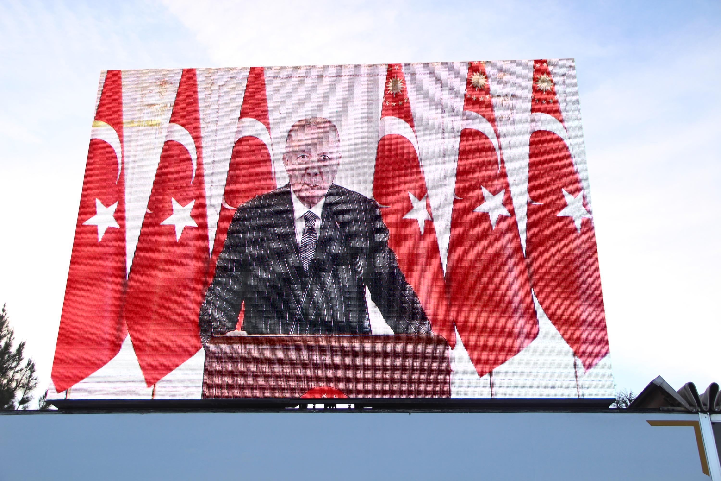 Erdoğan: Türkiyeyi 2023 hedeflerine kavuşturmayı namus borcu olarak görüyoruz