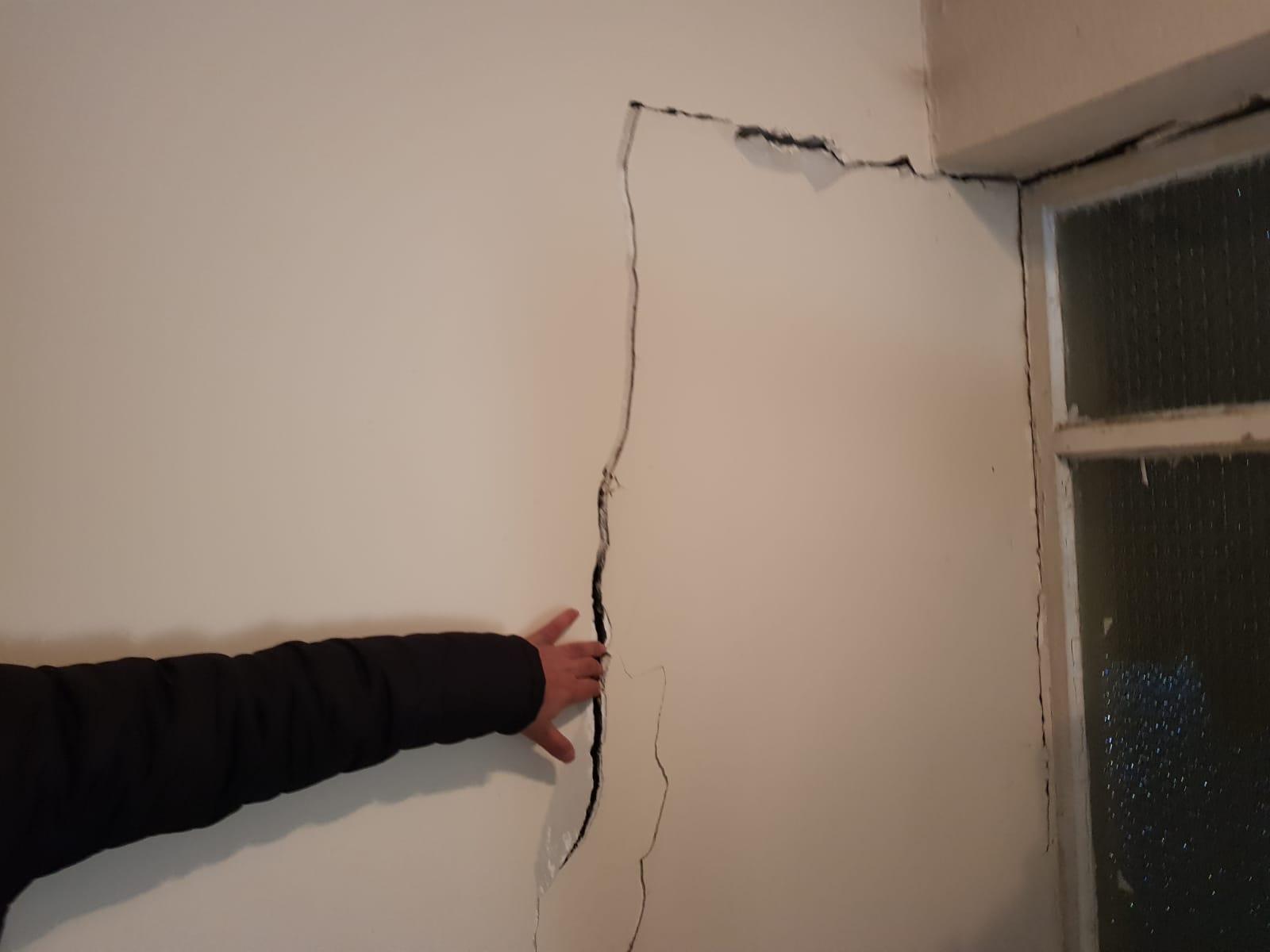 Kayseride 4,6 büyüklüğünde deprem: Evlerde çatlaklar oluştu