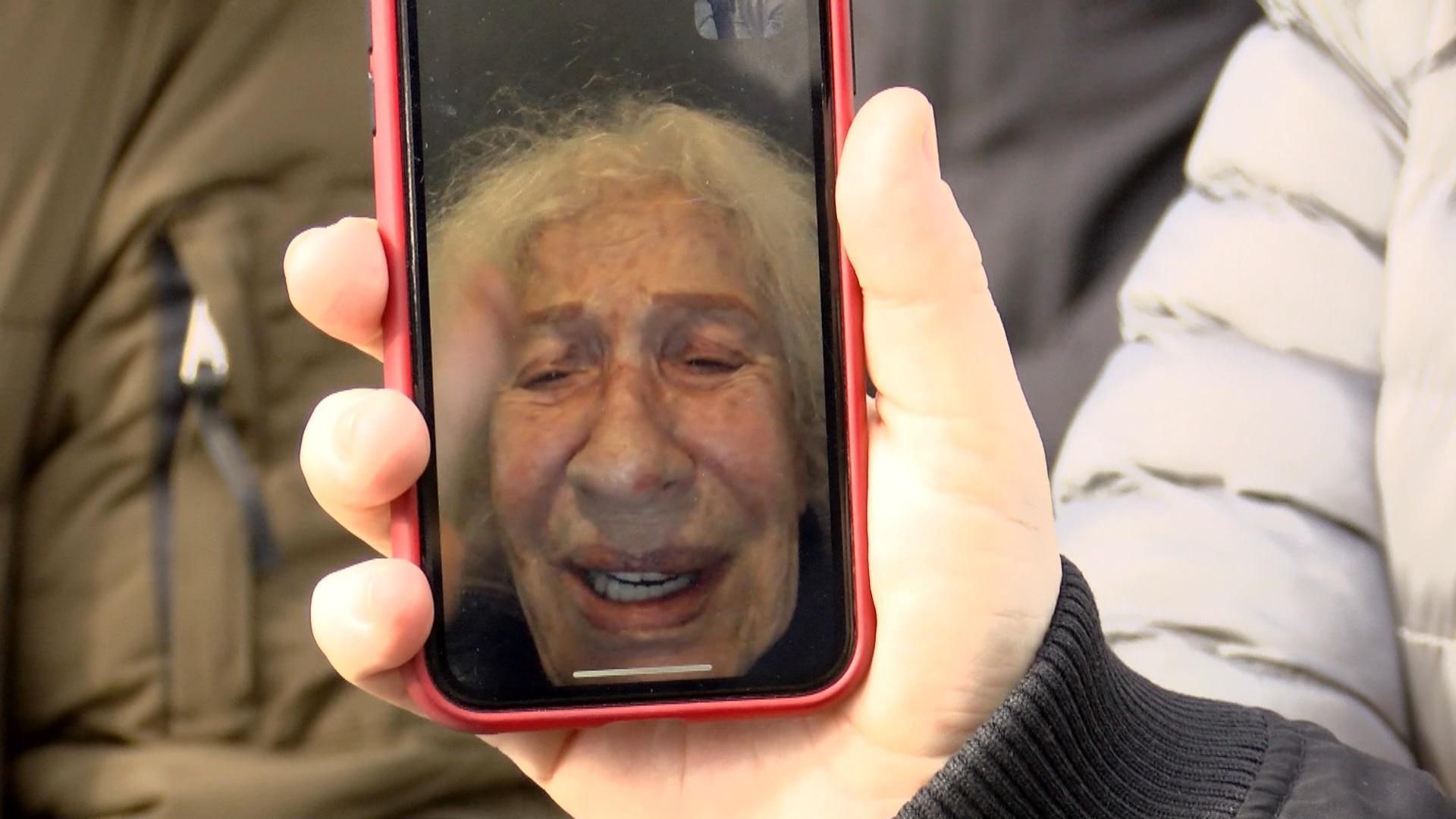 Defne Joy Foster mezarı başında anıldı