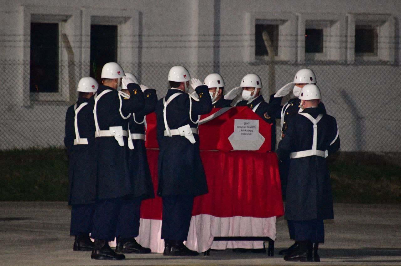 Afyonkarahisara şehit ateşi düştü