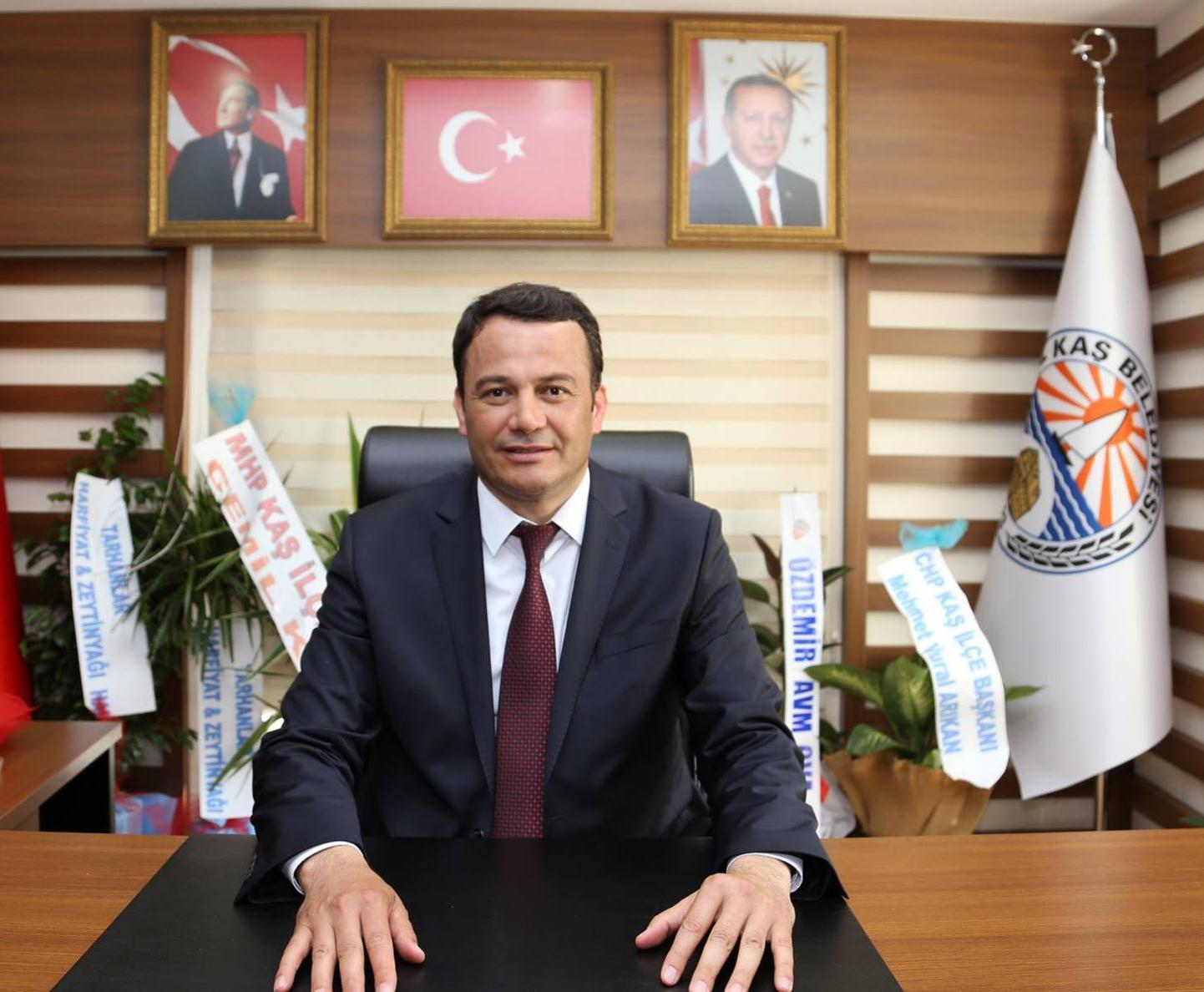 Kaşta balon balığı zehirlenmesi iddiası, Sağlık Bakanlığı inceleme başlattı