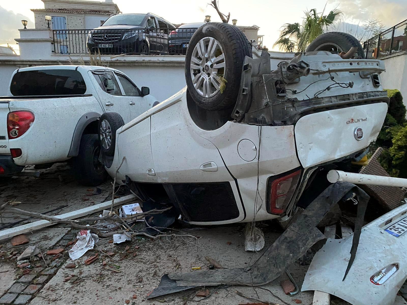 Çeşmeyi hortum, Çiğliyi dolu vurdu Felaketin boyutu gün aydınlanınca ortaya çıktı