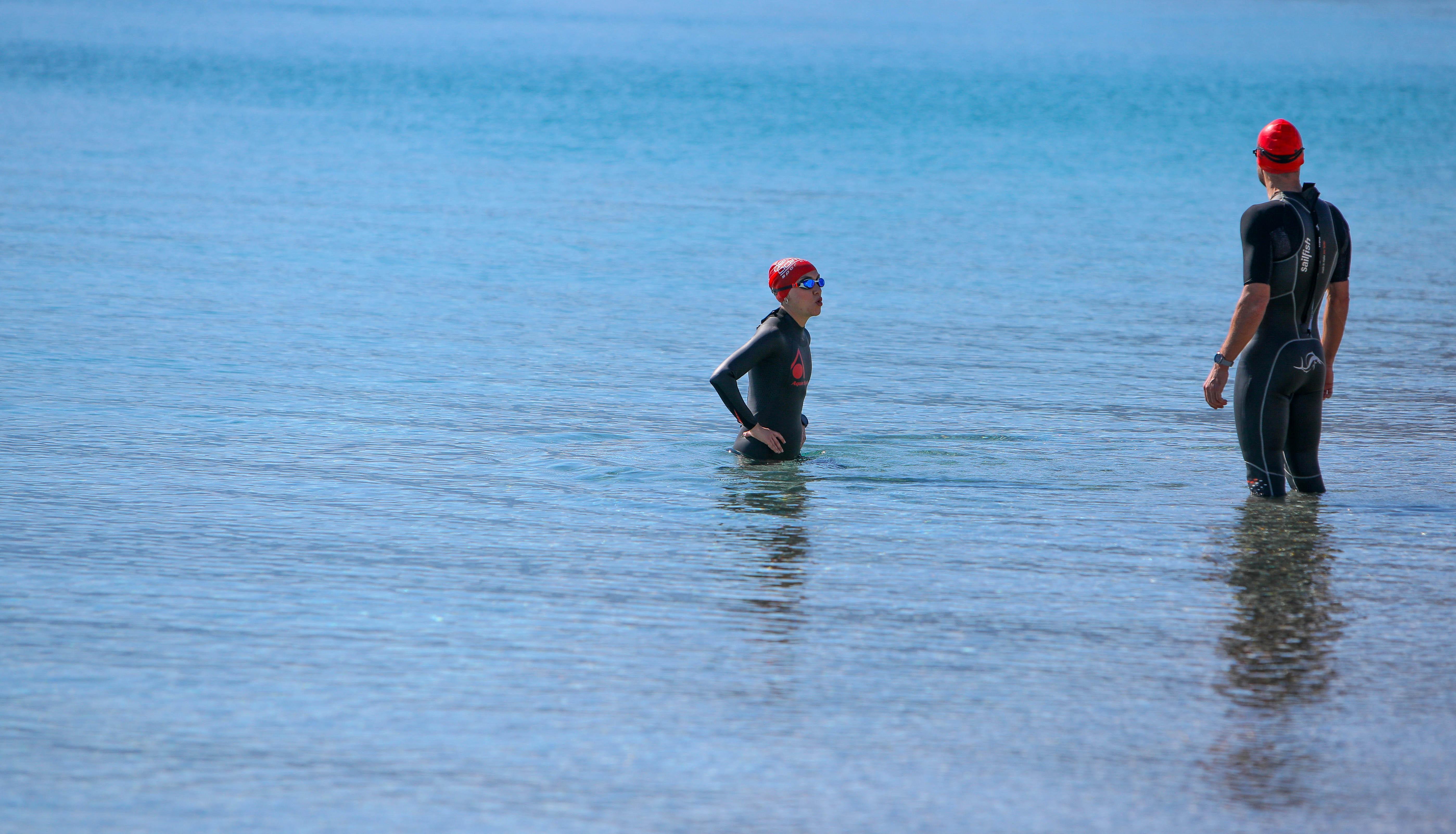 Güneşin keyfini yerleşik turistler çıkarttı