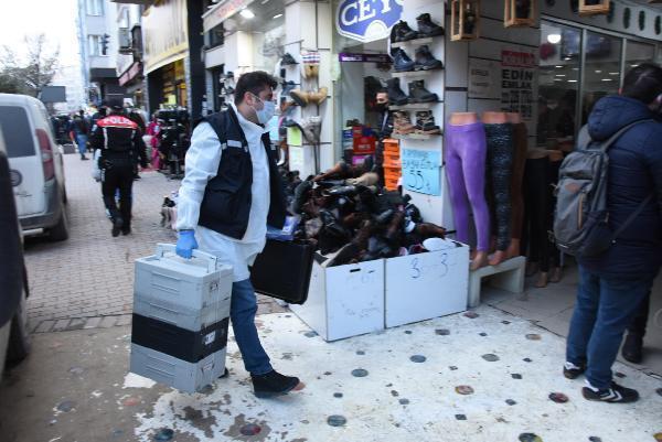 Öldürülen ailenin şüphelisi, kocanın ilk eşinden olan 19 yaşındaki oğlu çıktı
