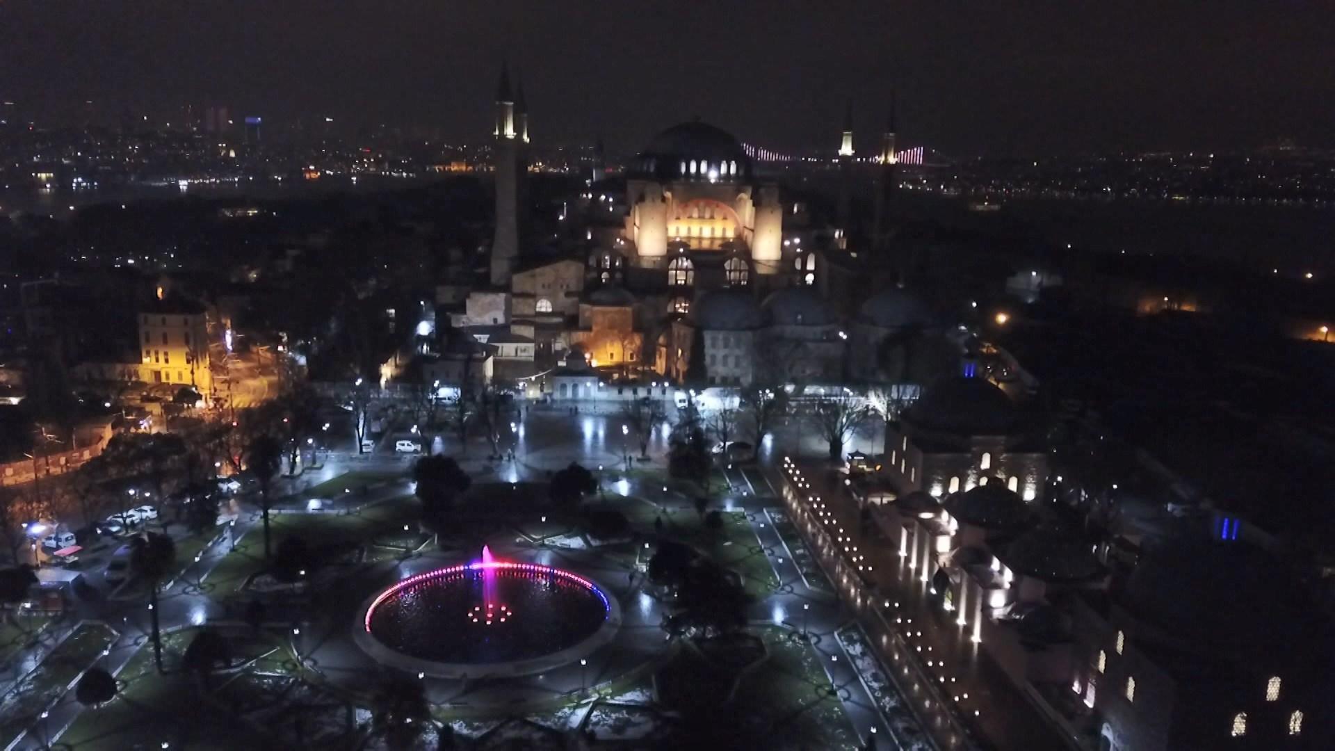 Ayasofyada ilk Regaip Kandili programı