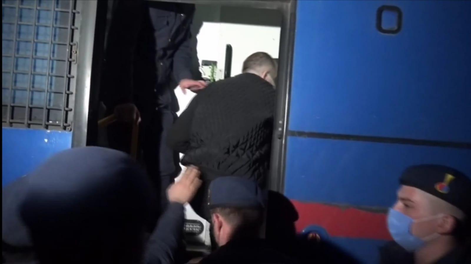 Boşandığı eşini öldürmekten yargılanan zanlı: Pişmanım, eşimi çok seviyordum