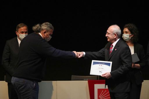 Kılıçdaroğlu, proje uzmanlığı eğitimi sertifika törenine katıldı