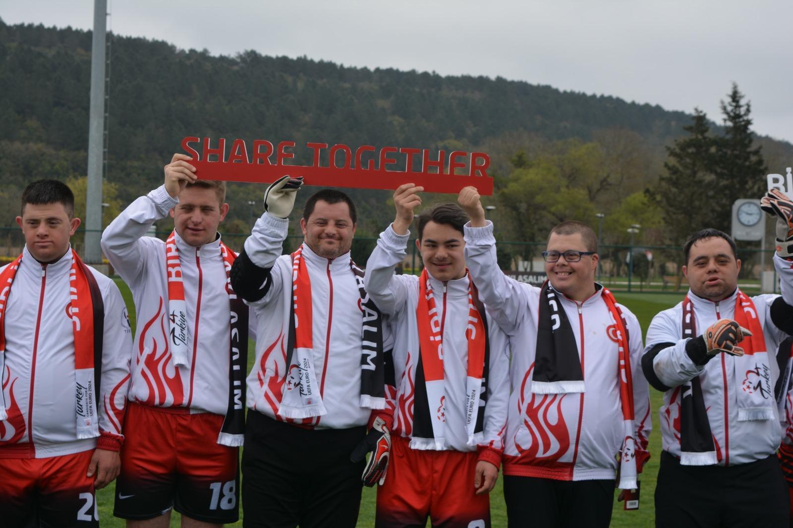 Özel sporculardan madalya rekoru