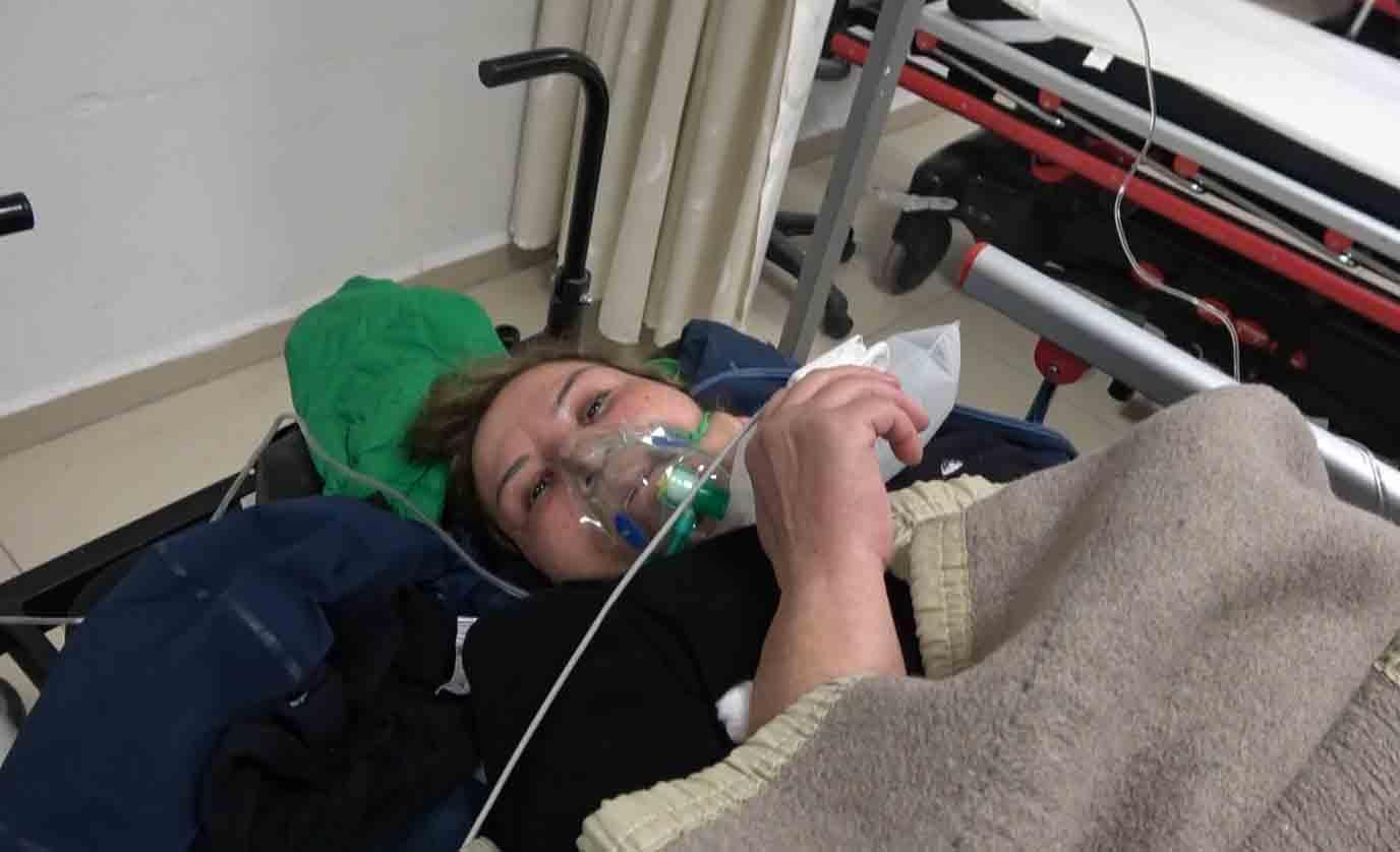 Mahsur kaldıkları dağdan helikopterle kurtarılan 2 kadın dağcının yeri cep telefonu sinyalinden belirlenmiş