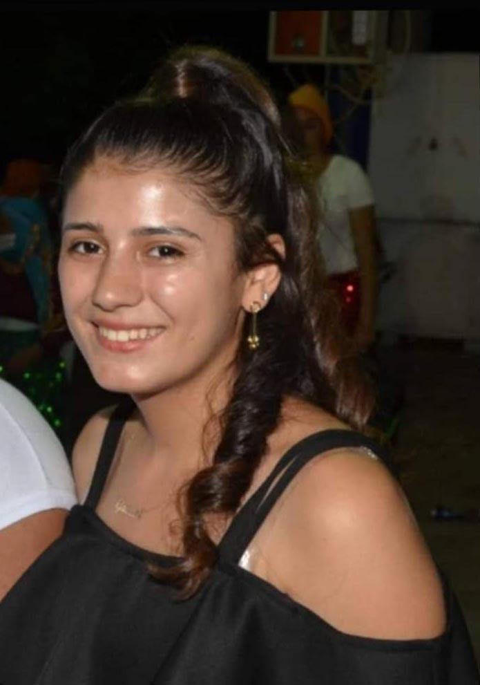 Yolun karşısına geçmek isteyen Gamzeden acı haber