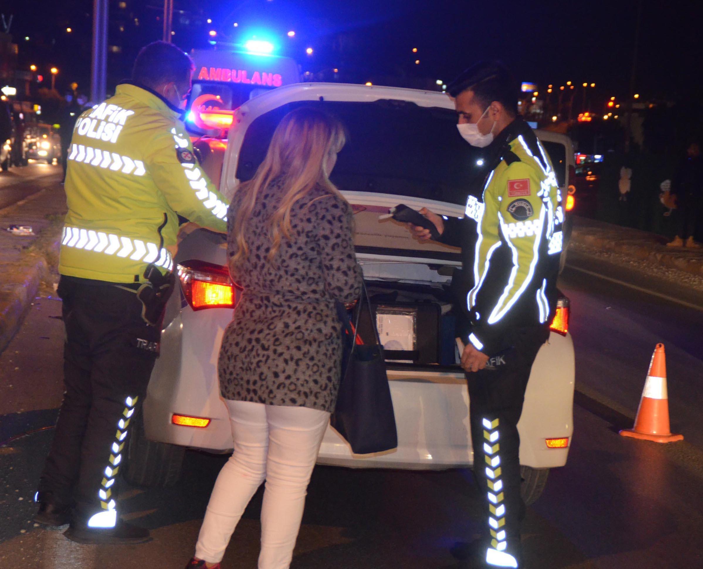 Yolun karşısına geçmek isteyen Gamzeden acı haber