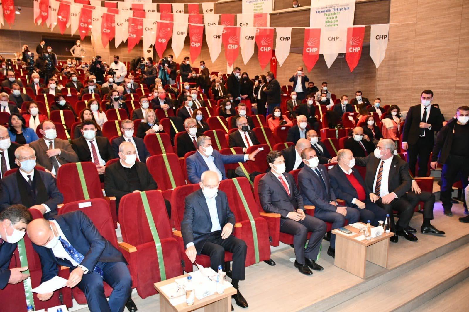 Kılıçdaroğluna esnaftan bozuk yol tepkisi