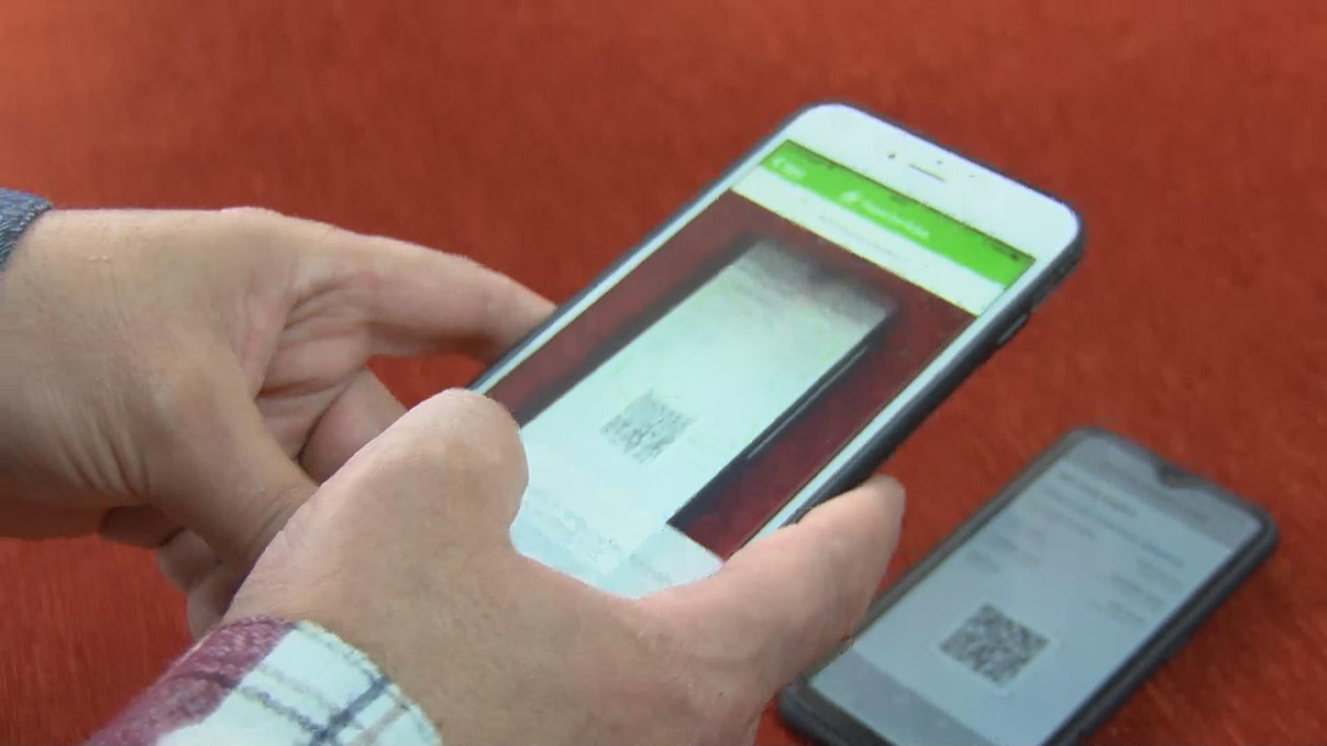 Yeni HES Kodu uygulaması; Yaşlı müşterilere HES Kodu almaları konusunda yardımcı olacağız