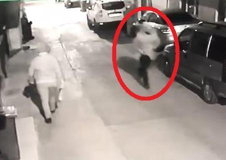 Radyo programcısı, dinleyicisi tarafından silahla öldürüldü