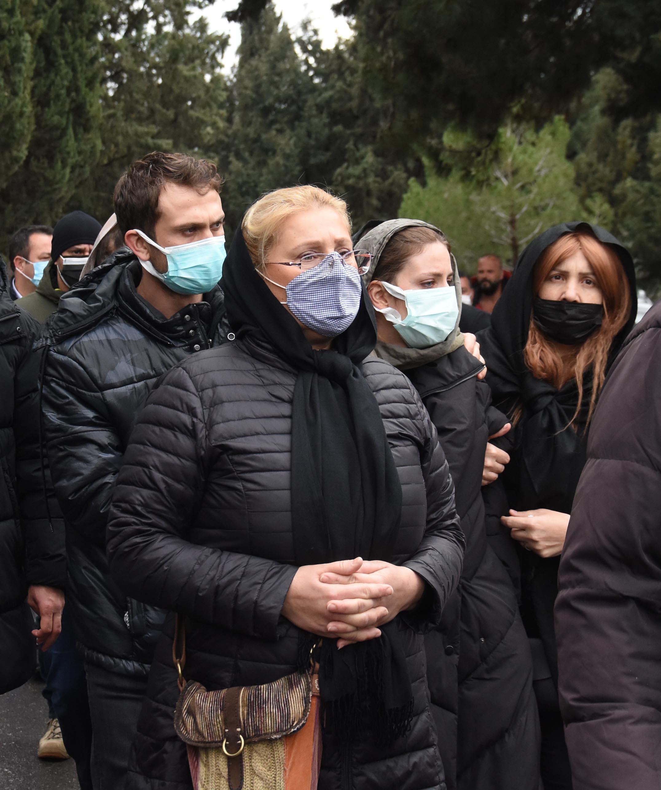 Erhan Önal son yolculuğuna uğurlandı