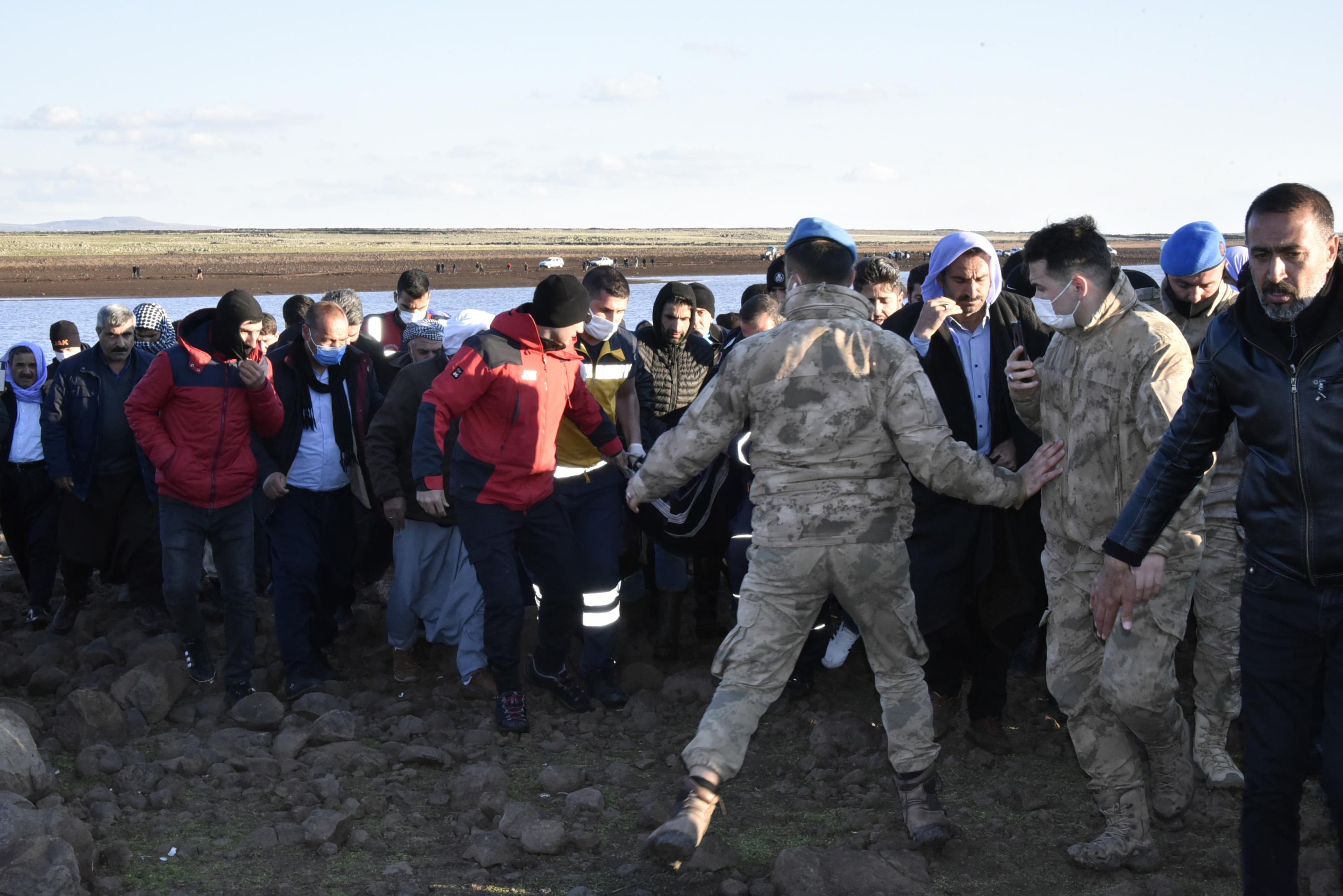 Kayıp gençlerin cansız bedenlerine ulaşıldı
