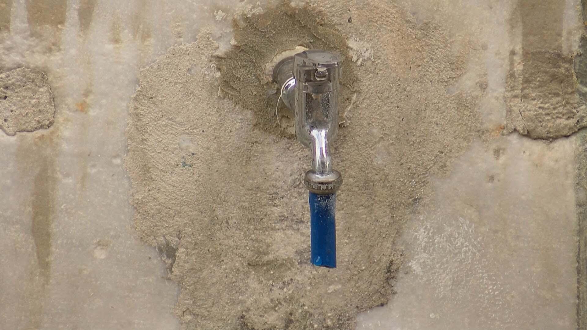 Tarihi çeşmelere tartışma yaratan musluklar