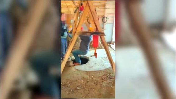 Define bulmak amacıyla kulübede kuyu açan 4 kişi suçüstü yakalandı