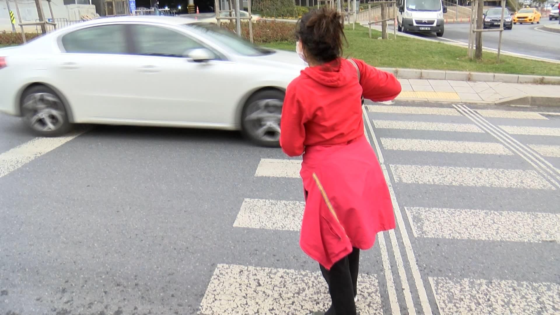 Kırmızı çizgi uygulaması öncesi İstanbulda yine değişmeyen görüntüler