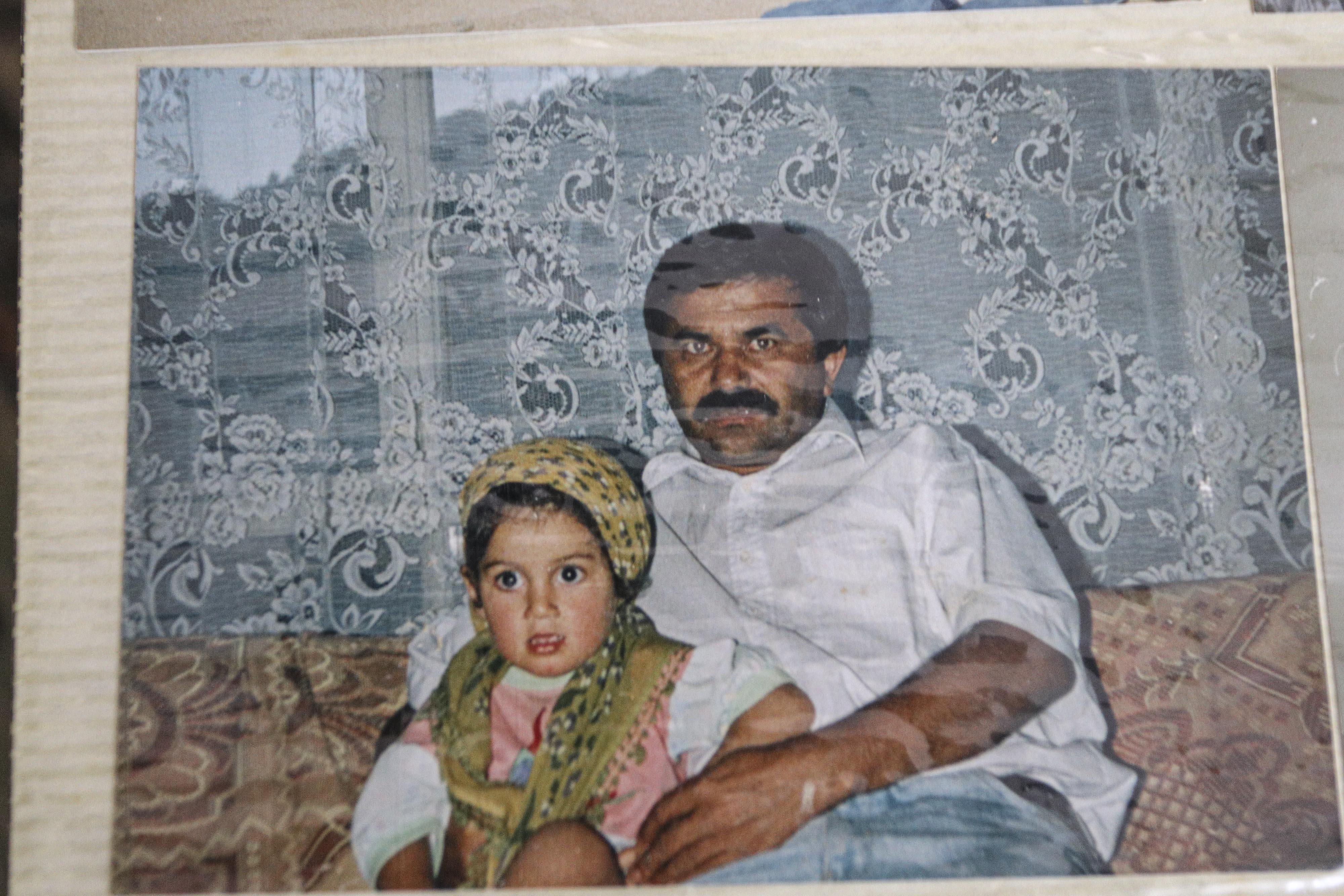 Silahla başından vurularak ölen Özlem savcı, evlat edinilmiş