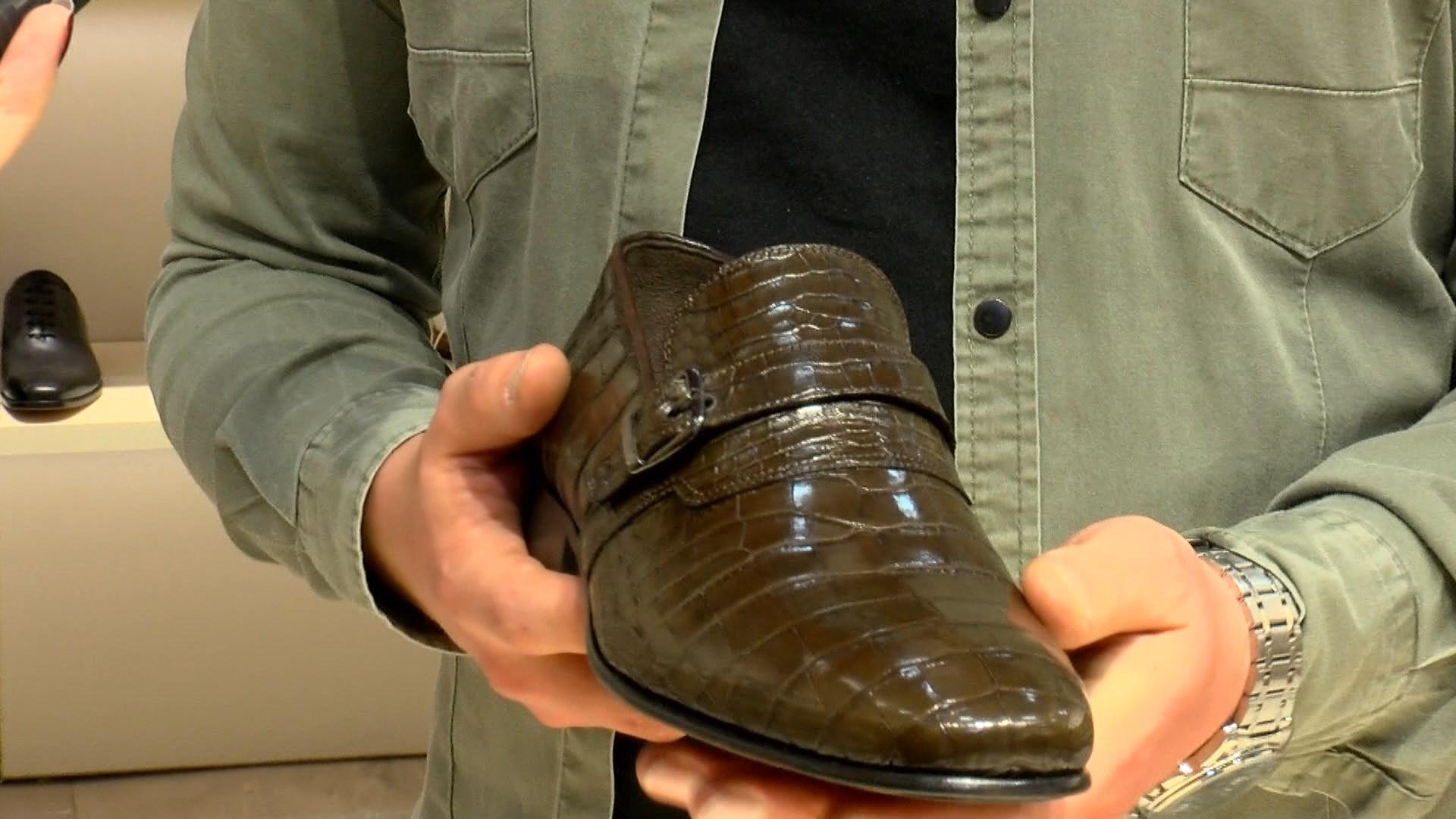 Fuarın en pahalısı... 10 bin dolarlık timsah derisi ayakkabıdan 3 kişi aldı, siparişler var