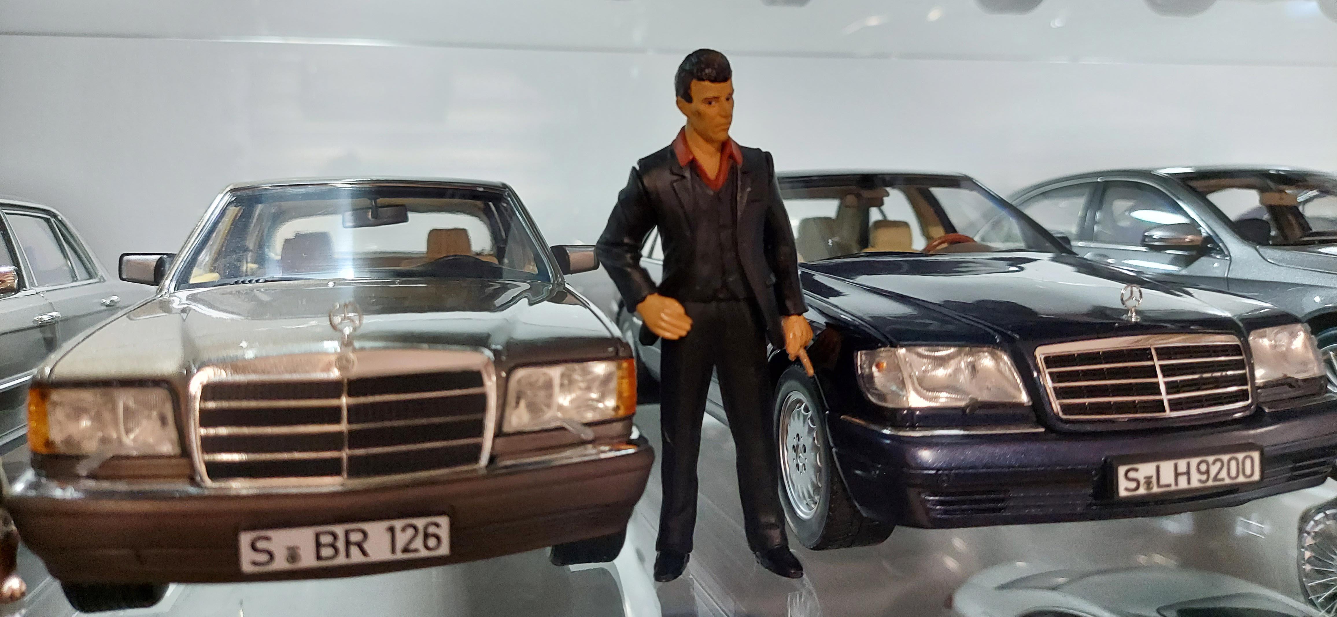 100 bin liralık maket otomobil koleksiyonu