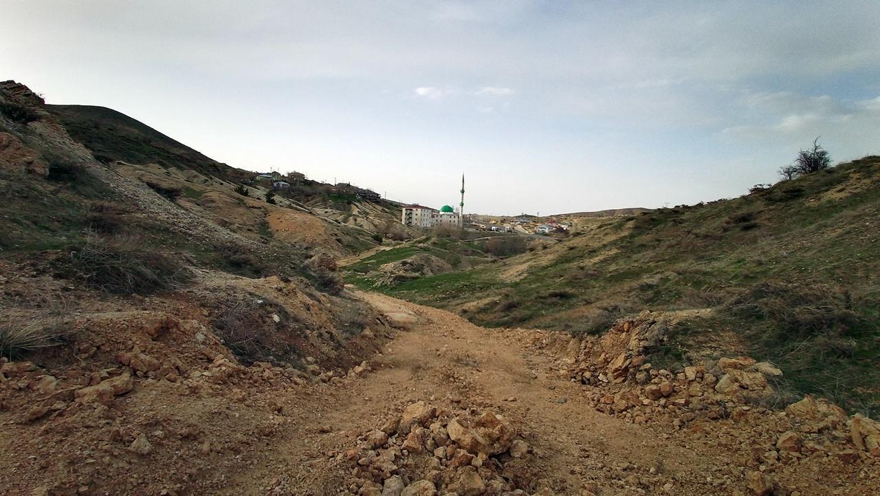 Zazaca ismi Hırsızlar Deresi, Türkçe ismi Doğrular Mezrası