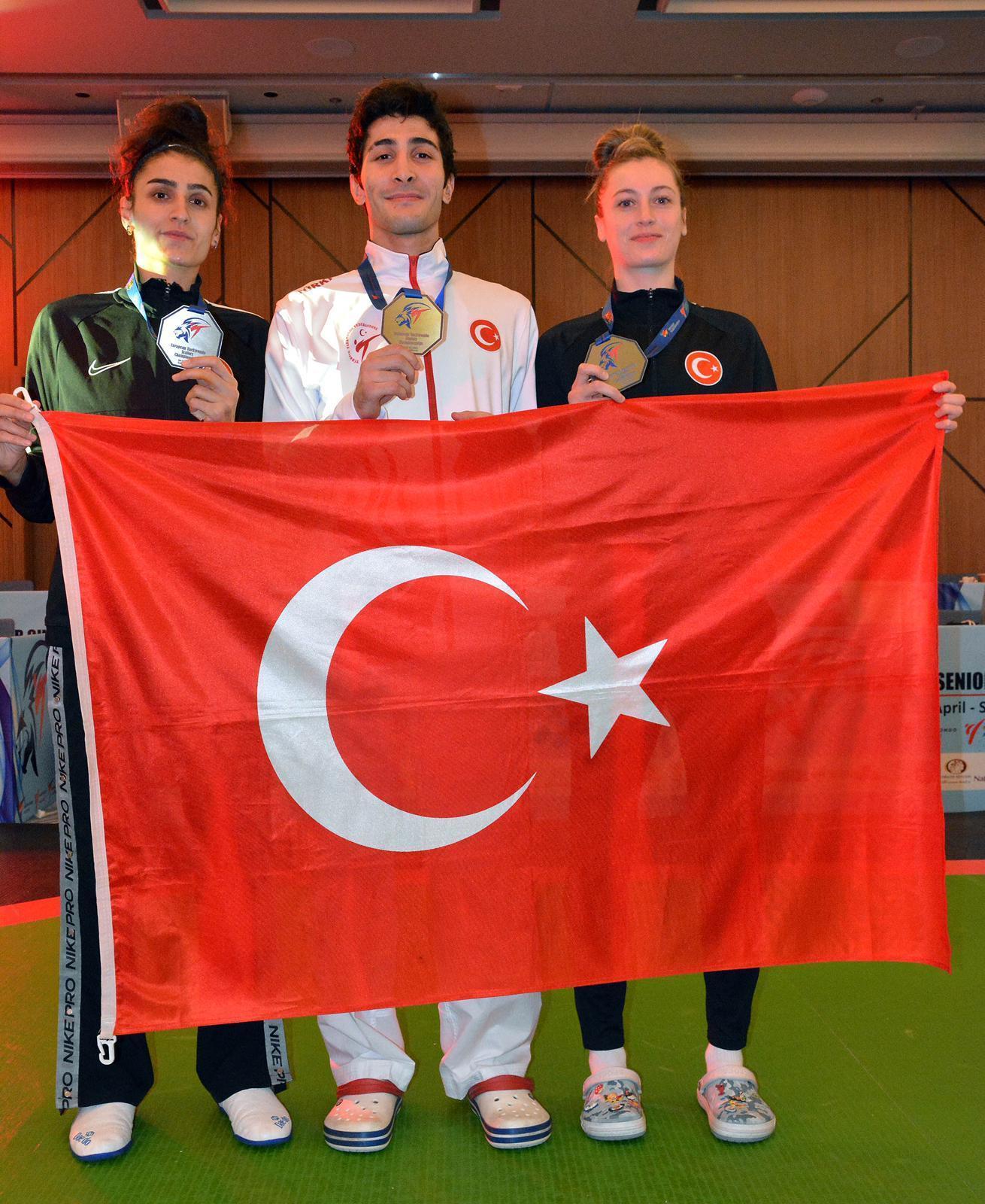Avrupa Tekvando Şampiyonası’nın ikinci gününde 1 altın, 2 gümüş madalya