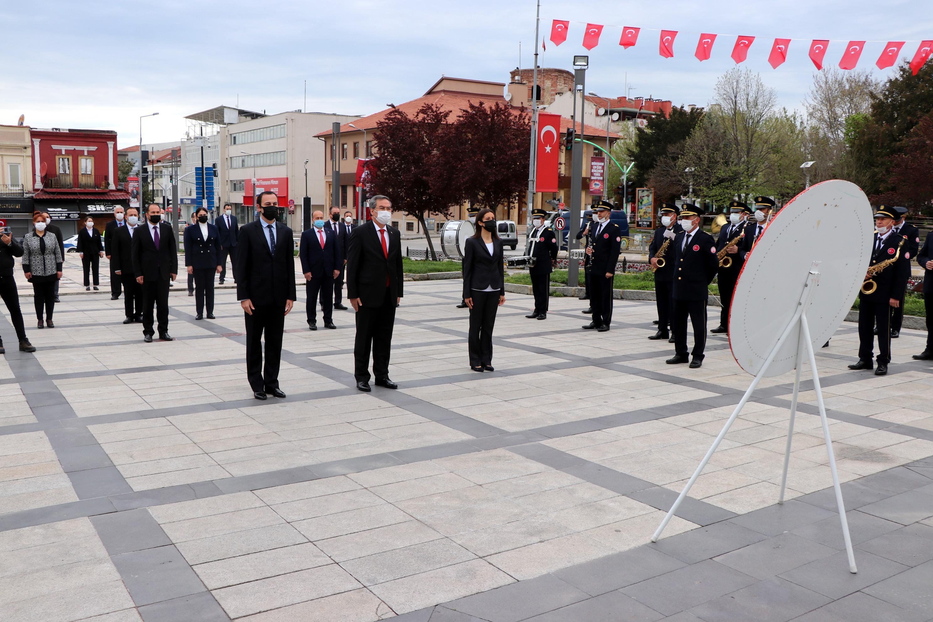 Yurtta 23 Nisan kutlaması