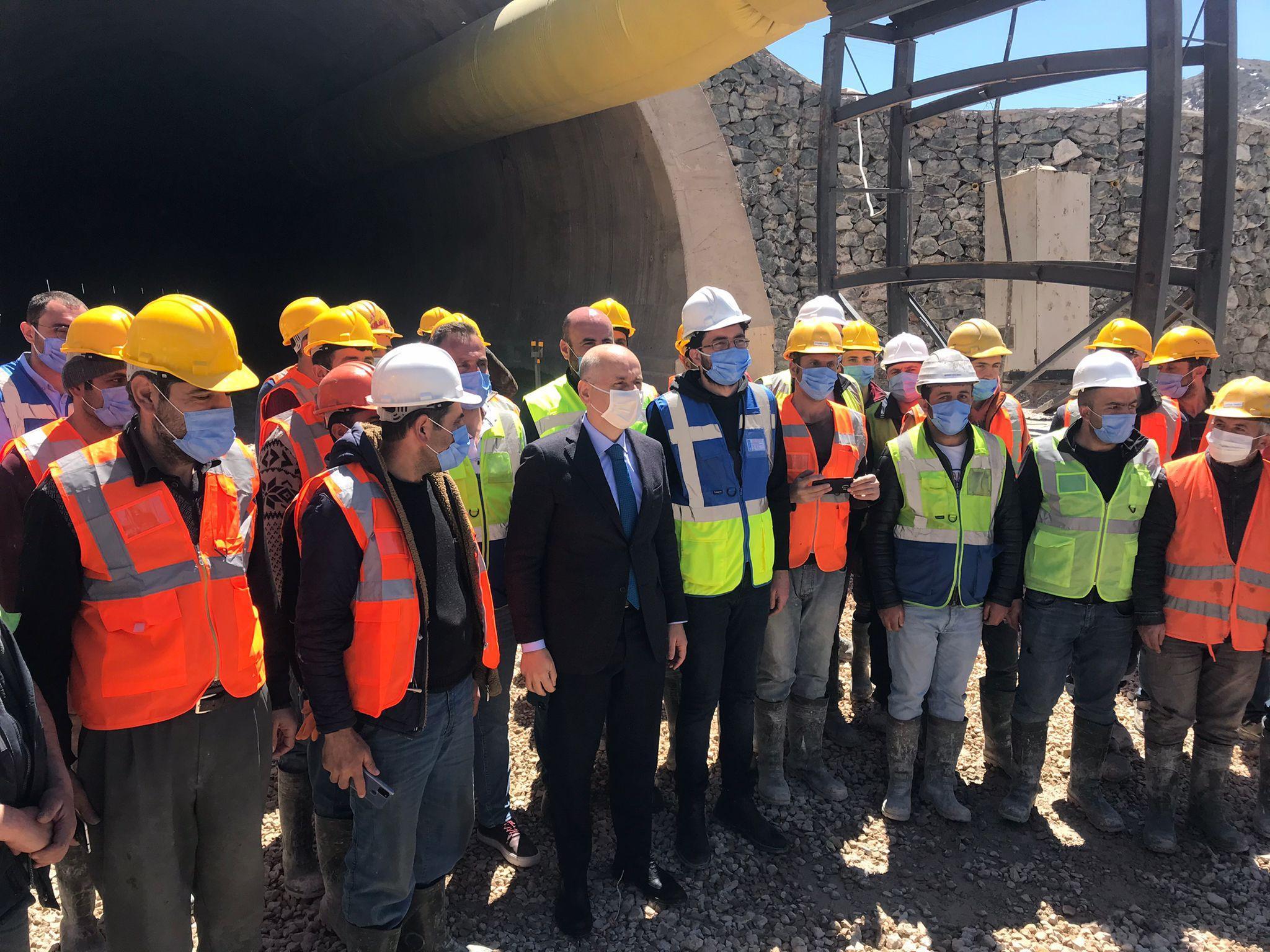 Kürtün Ayrım Kavşağı ve Tüneli açıldı