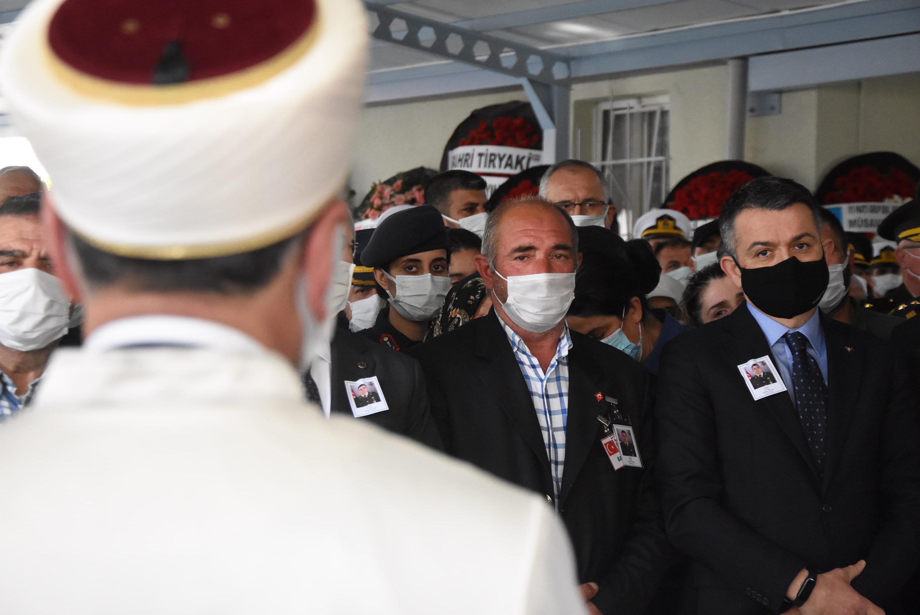 Şehit Teğmen Mehmet Kıvık, son yolculuğuna uğurlandı