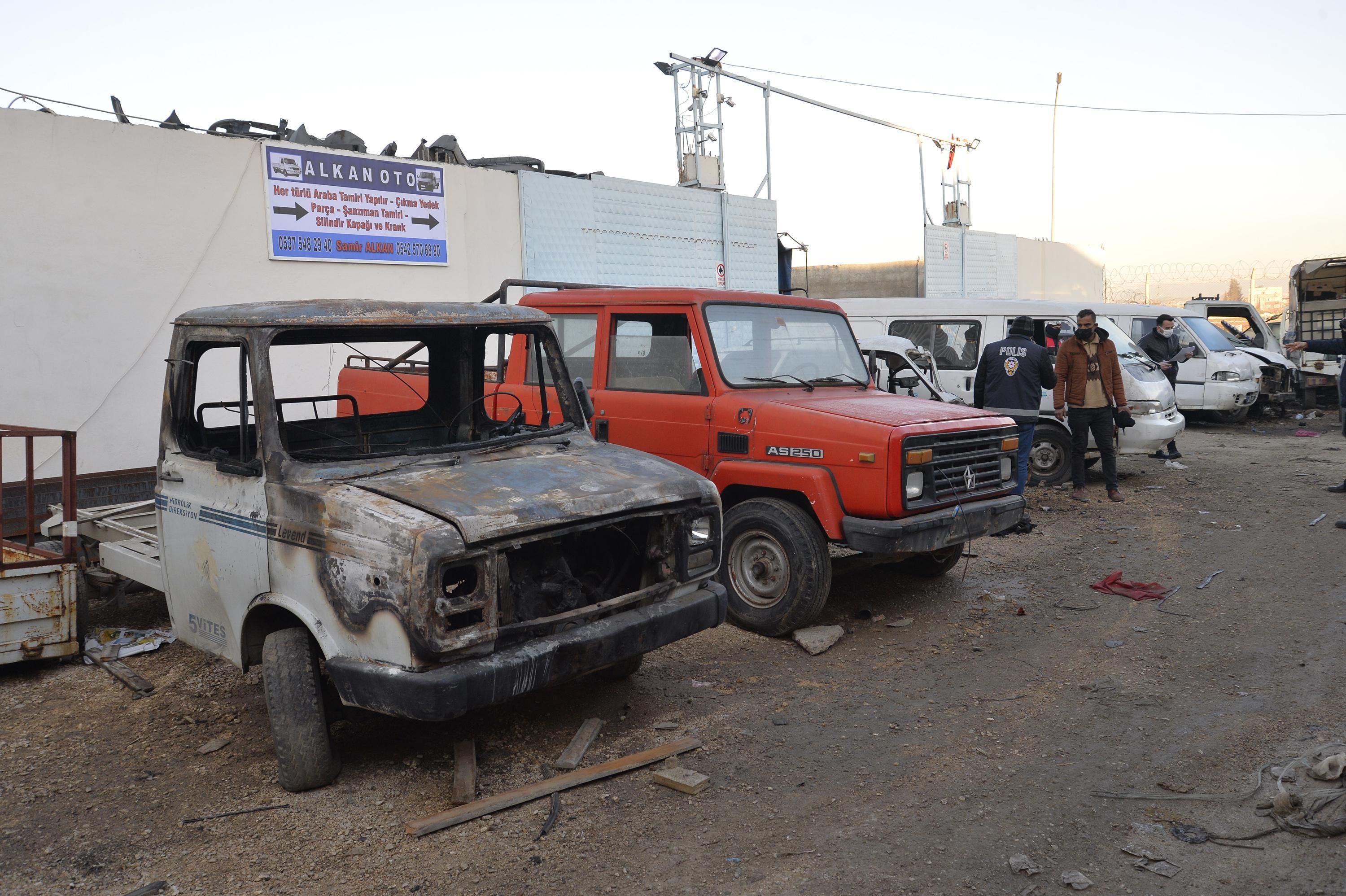 Polis, kaportacı gibi çalışıp takip yaparak oto hırsızlık şebekesini çökertmiş