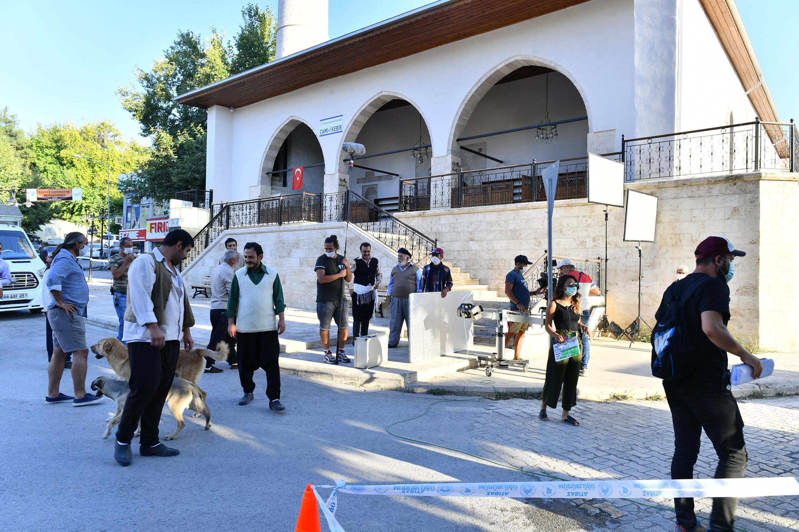 Malatyanın Yeşilyurt ilçesine film ve dizi sektörünün ilgisi sürüyor