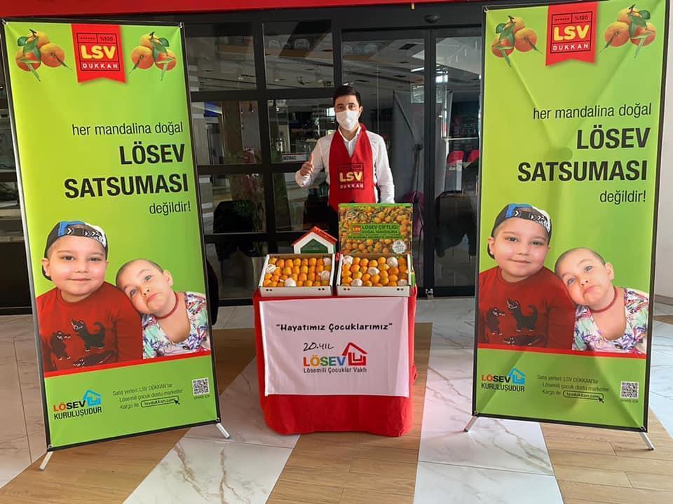 Lösemiyi yenen gençlerin başarı hikâyesi on binlere umut oluyor