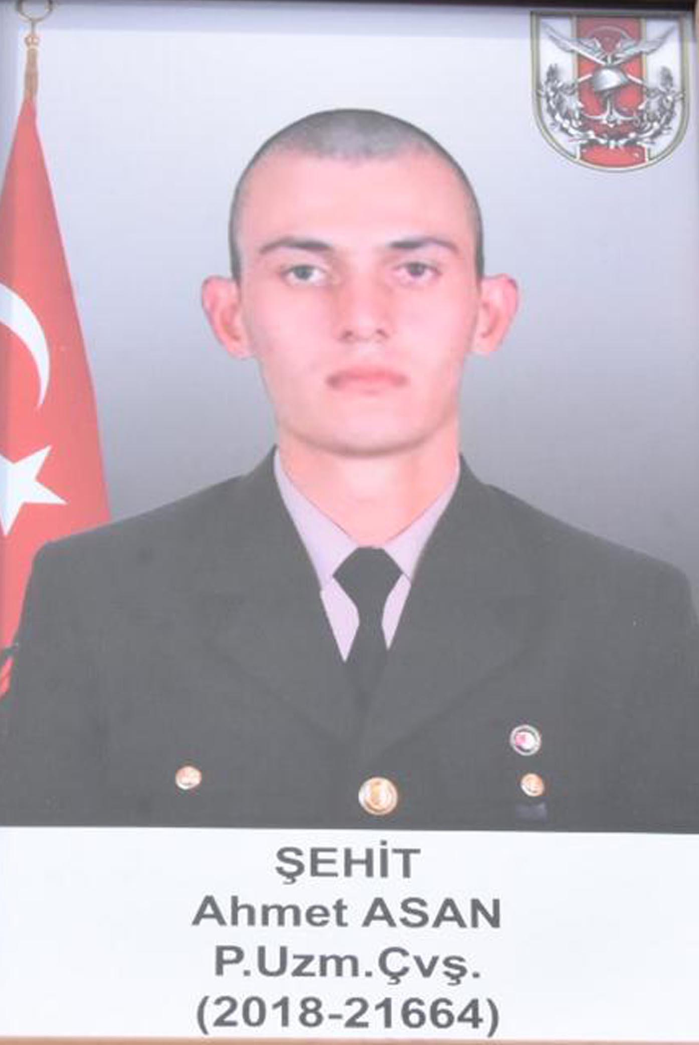 Şehit Uzman Çavuş Asan, son yolculuğuna uğurlandı