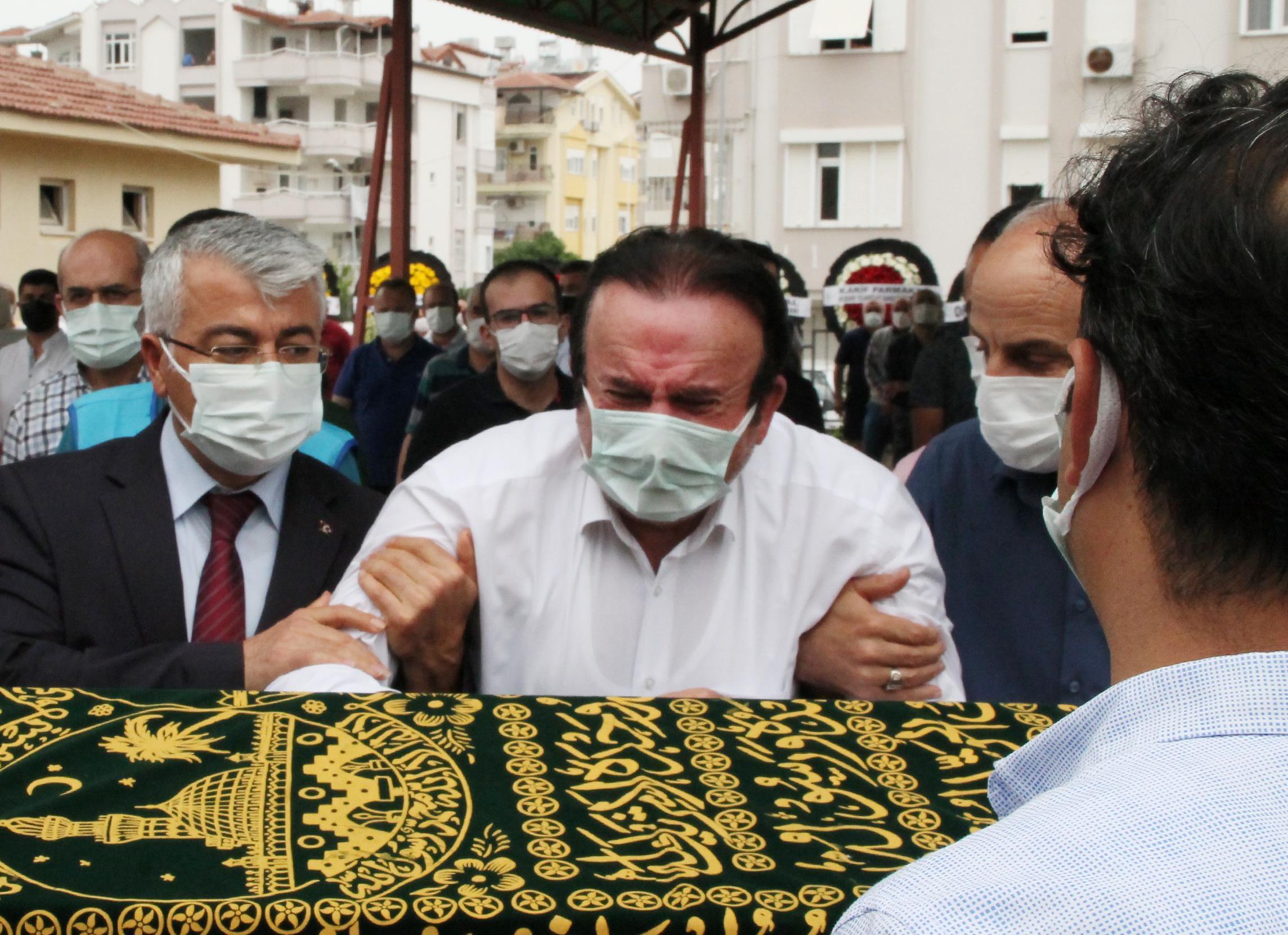 MATSO Başkanı Ahmet Boztaş Bu işin şakası yok diyerek uyarmıştı, hayatını kaybetti Cenazede gözyaşları sel oldu