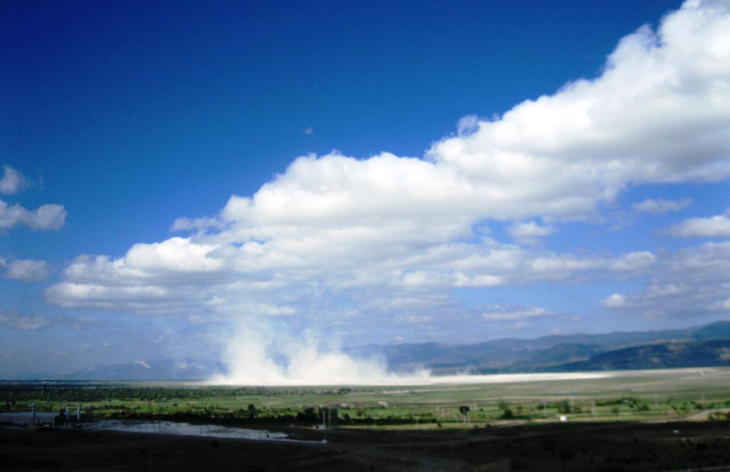 Acıgölü, kurutma havuzları yok ediyor