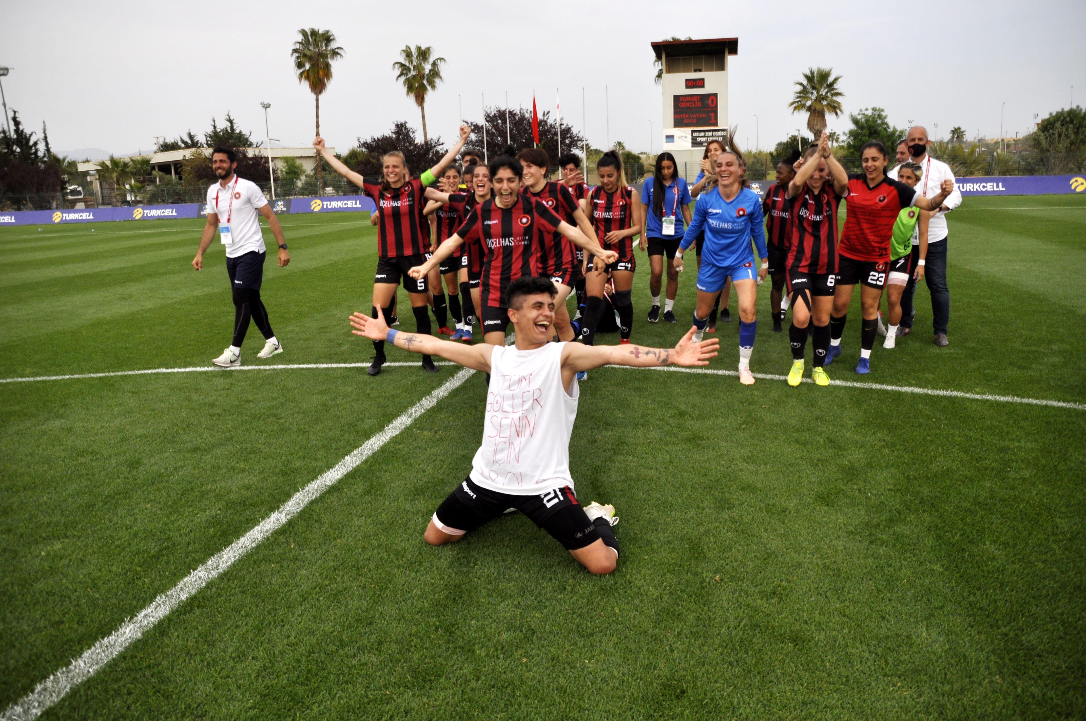 Gol kraliçesi Zelal Baturay: Bütün gollerim babam için