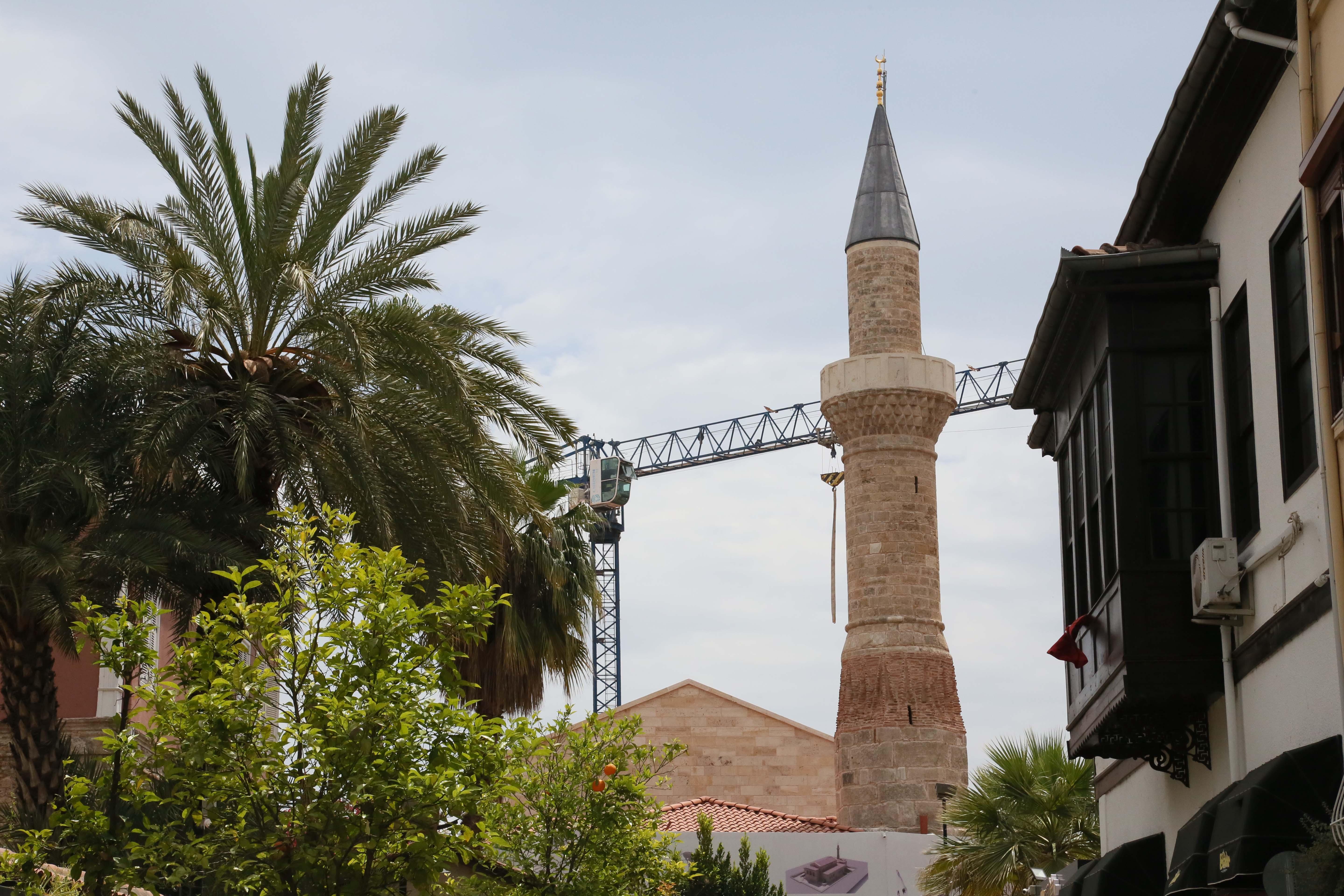 Yanan Osmanlı eseri cami, 125 yıl sonra ibadete açılıyor