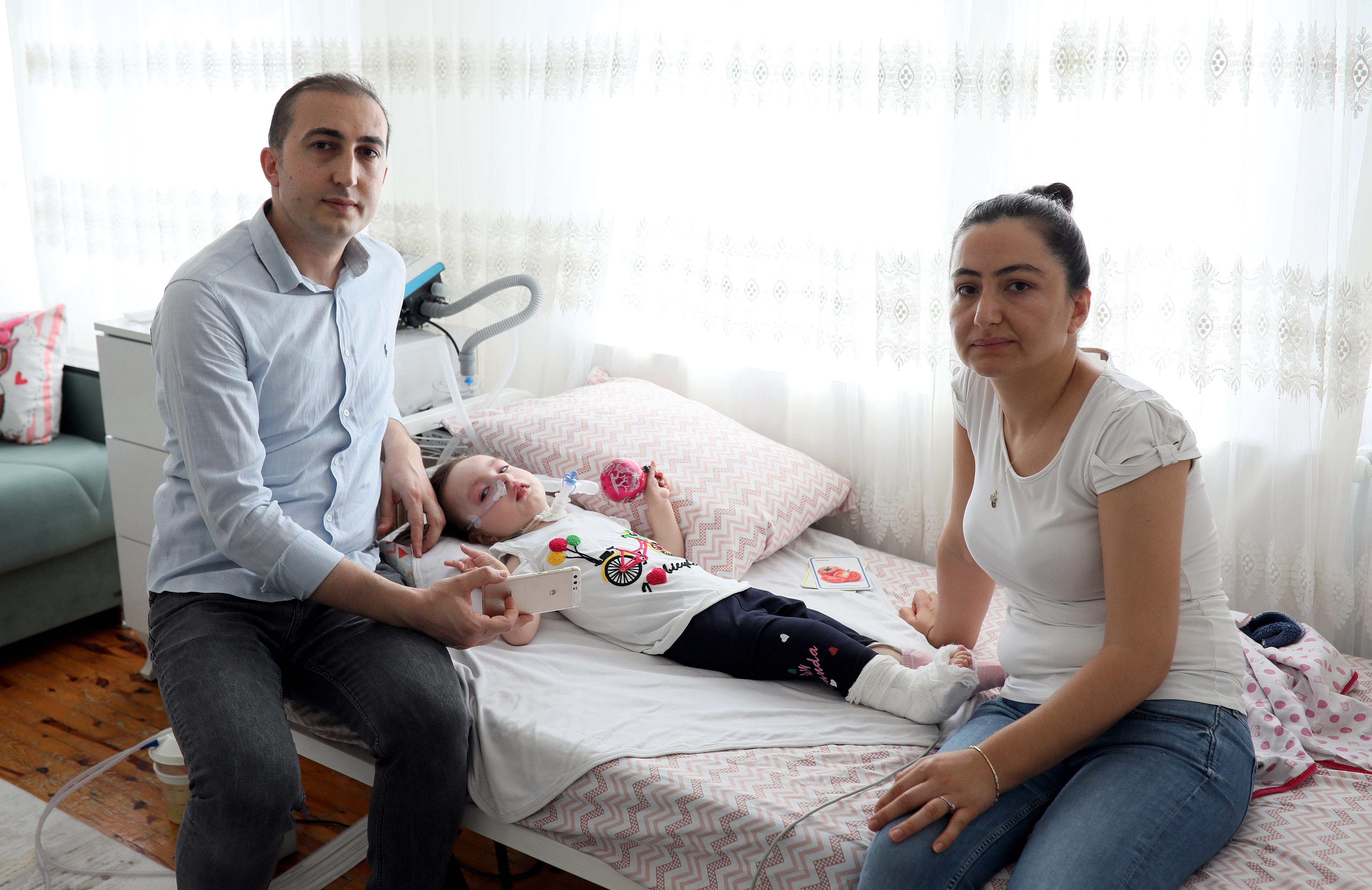 Tek hayali, kızının anne demesi