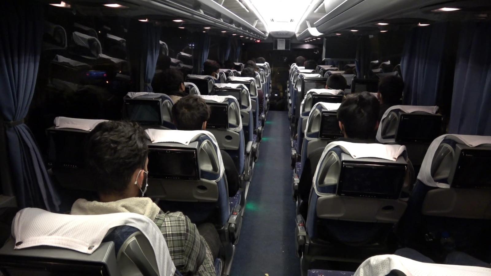 Samsunda sahte kimlik ve seyahat izin belgeli Afgan uyruklu 25 göçmen yakalandı