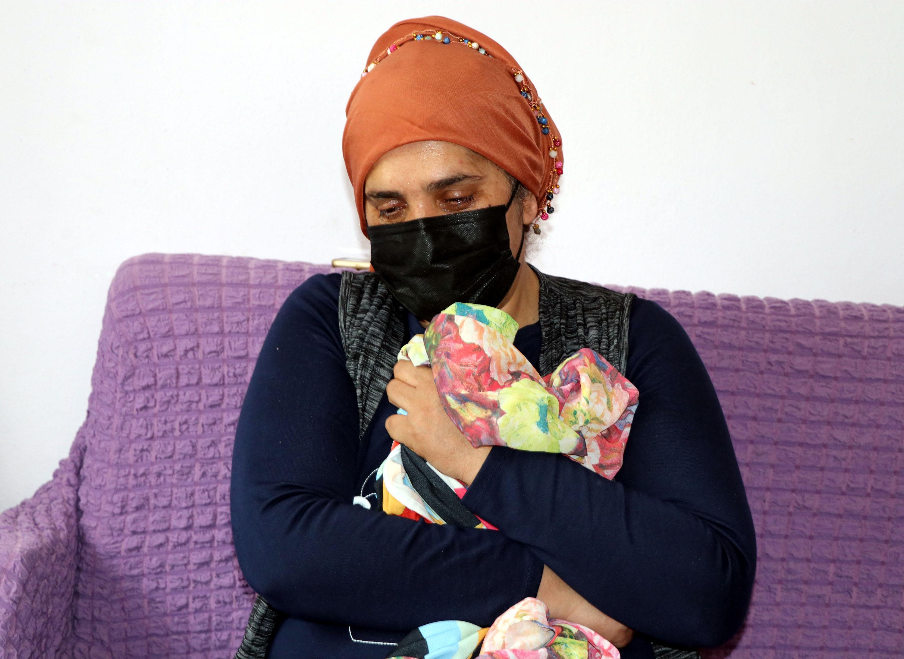 PKKnın kaçırdığı kızına seslendi: Gel teslim ol, çifte bayram yaşat