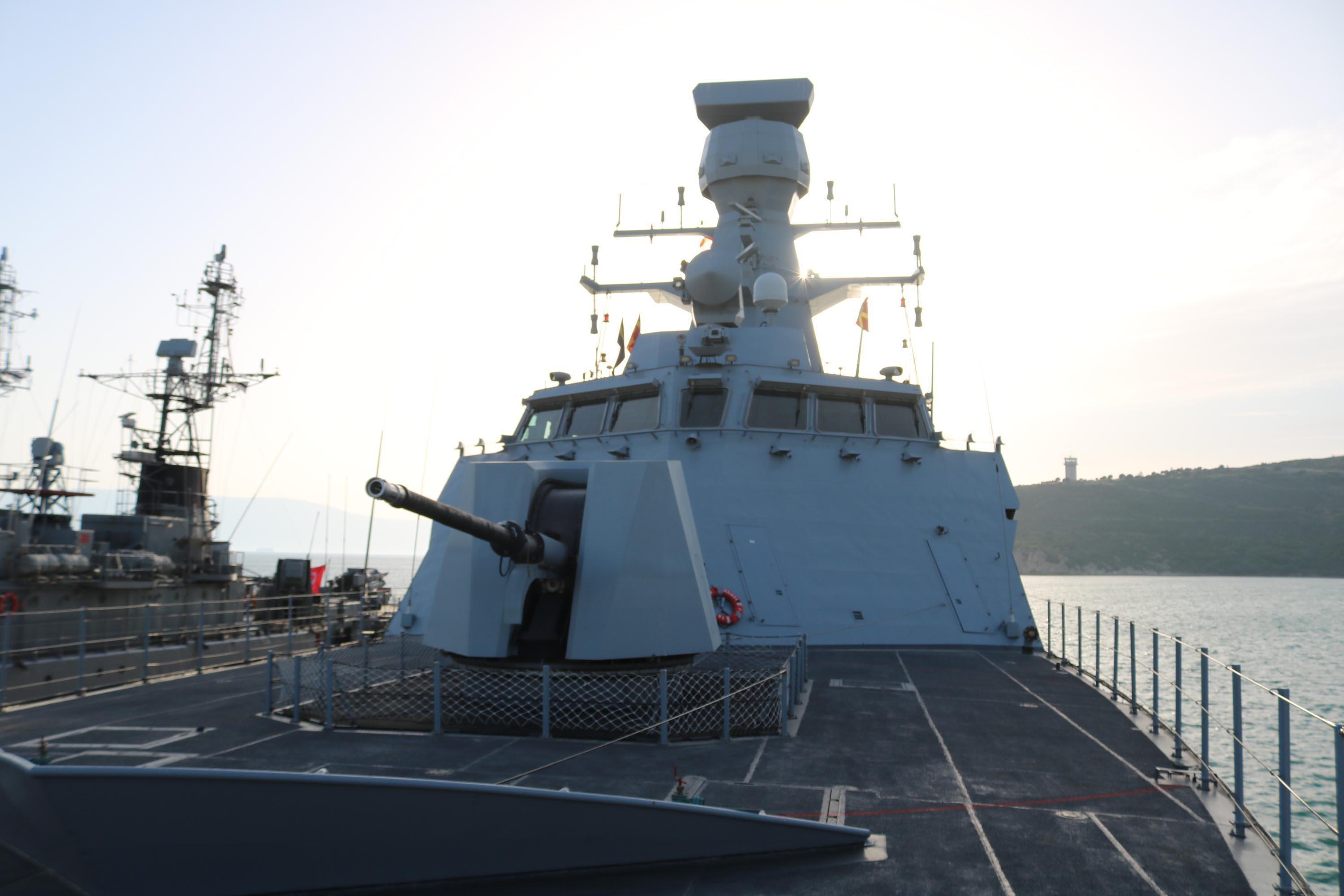 DHA, mavi vatanın muhafızı TCG Kınalıada Korvetinde