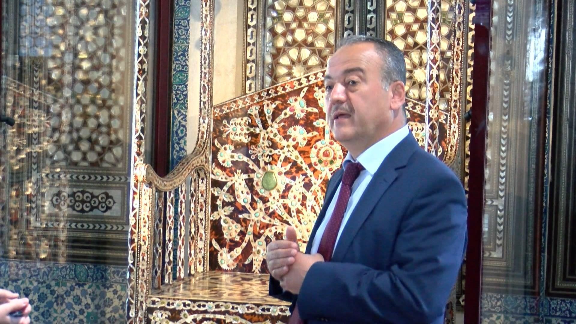 Topkapı Sarayında Arife Tahtı sergilenmeye başlandı