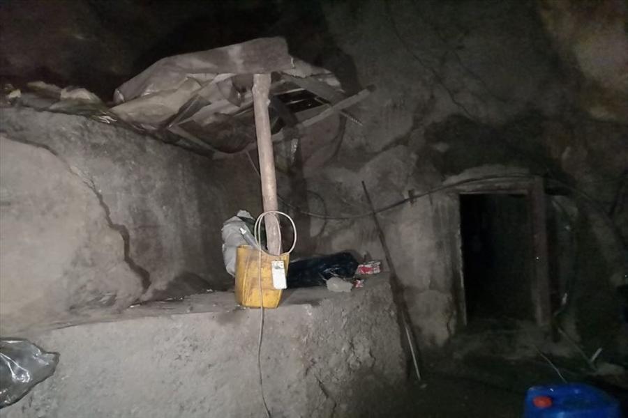 Pençe operasyonlarında PKKlıların kullandığı 14 odalı mağara tespit edildi