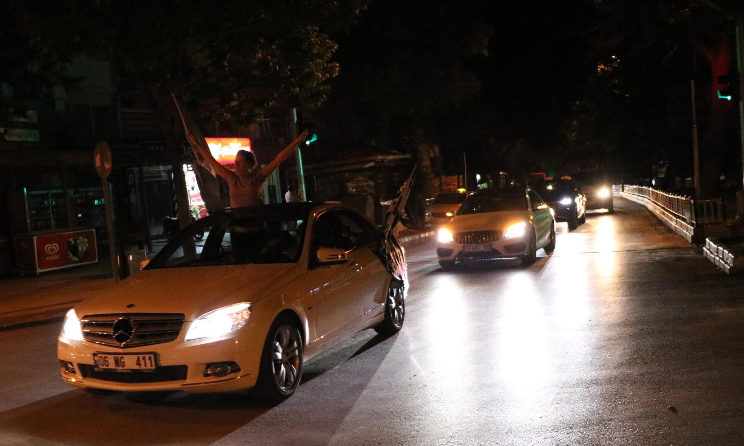 Beşiktaşın şampiyonluğu böyle kutlandı