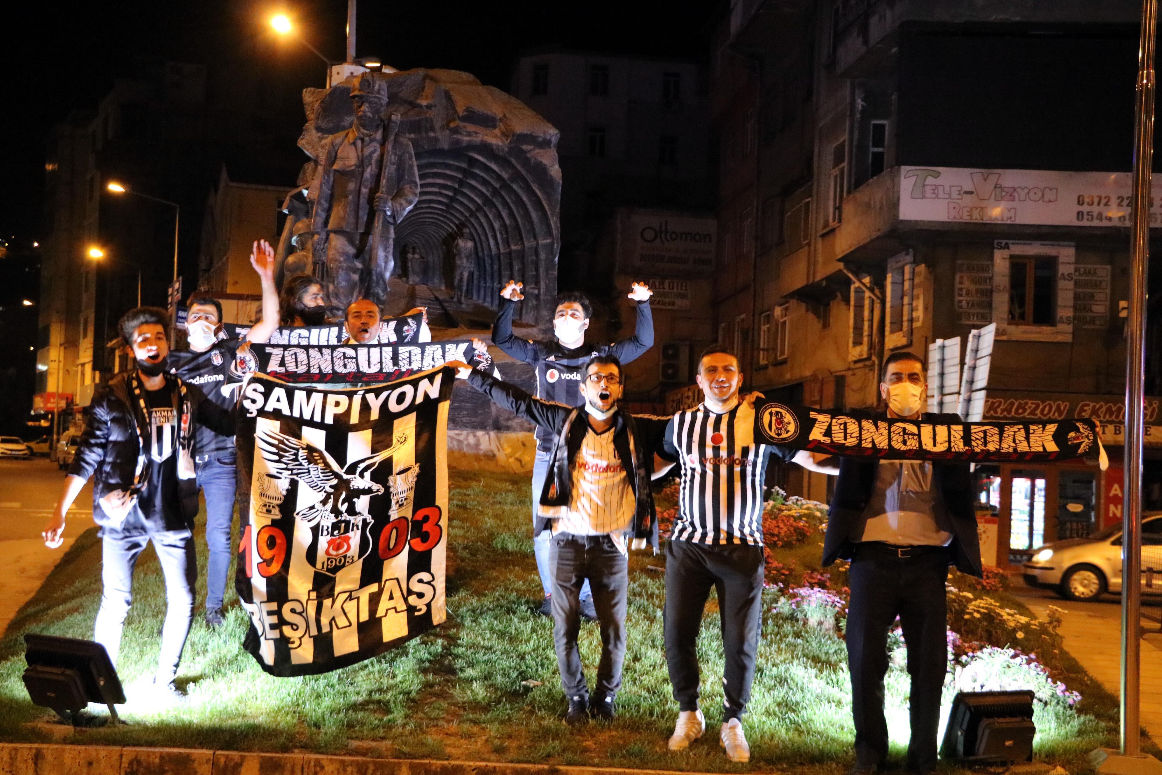 Beşiktaşın şampiyonluğu böyle kutlandı