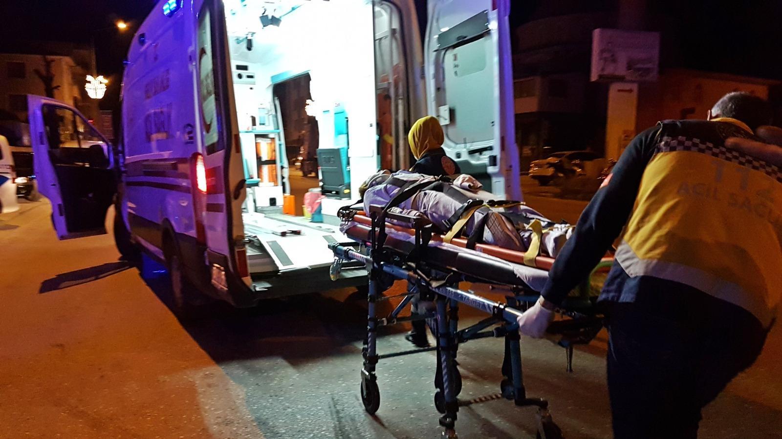 Sapanca’da kavşakta zincirleme kaza: 5 yaralı