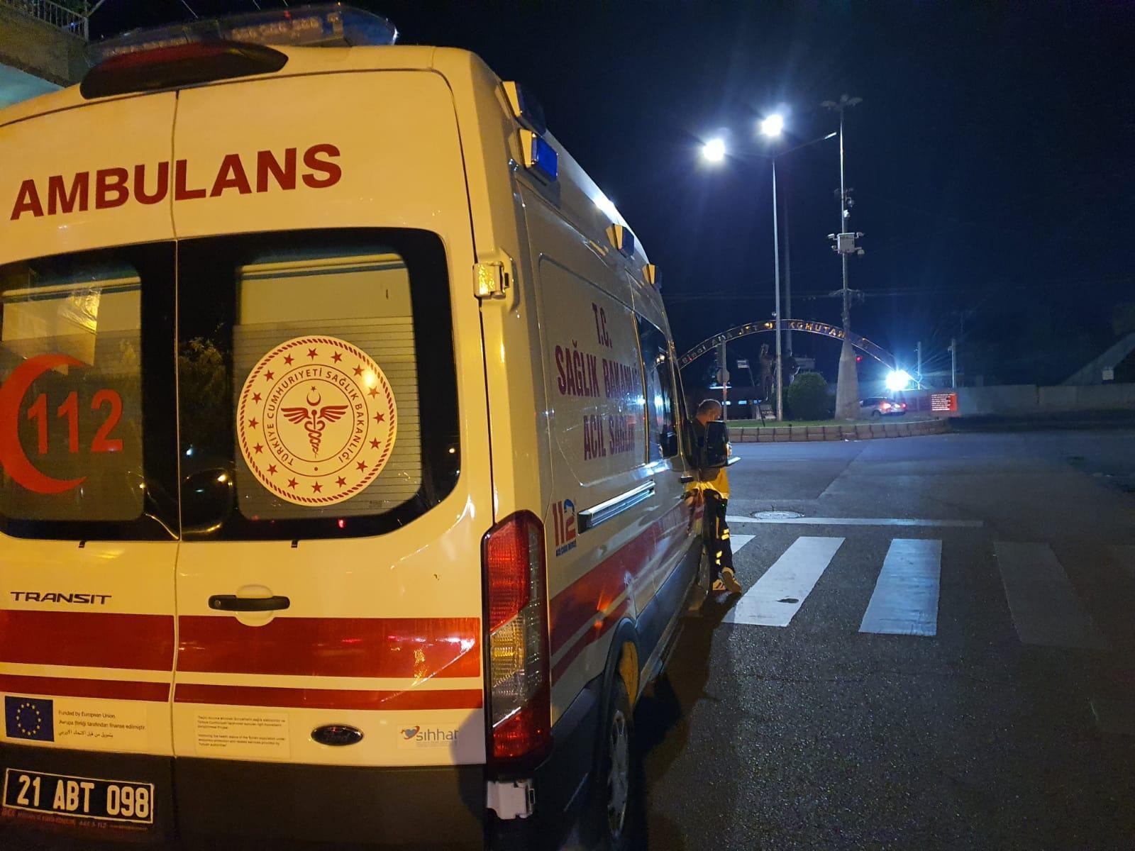 Diyarbakırda 8inci Ana Jet Üs Komutanlığına maket uçaklarla saldırı girişimi